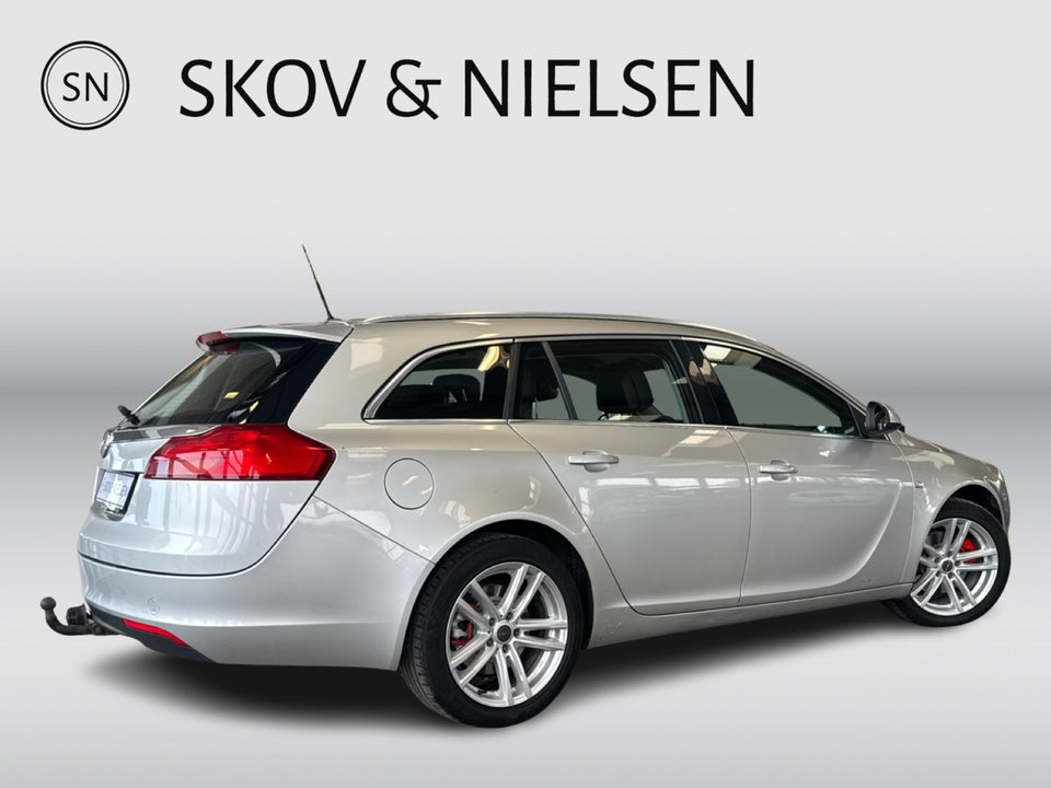 Opel Insignia 2,0 CDTi 130 Cosmo Sports Tourer eco 5d