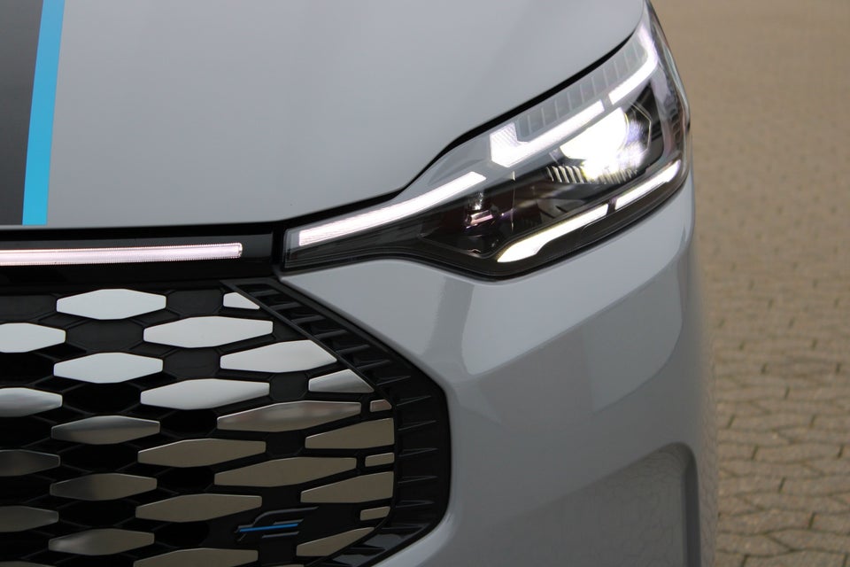 Ford E-Transit Custom 340L 64 Sport