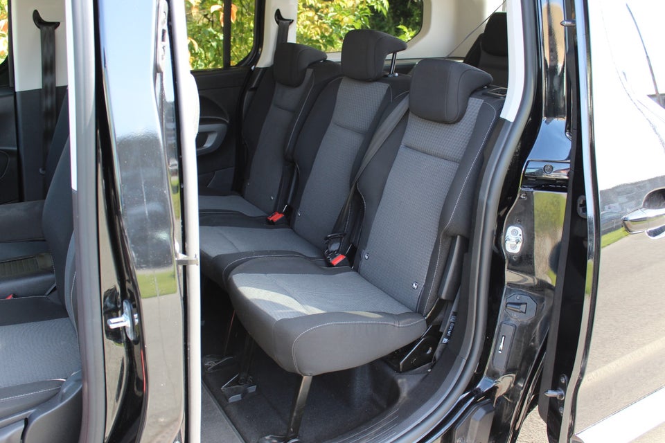 Toyota ProAce City Verso 50 Long Family 5d