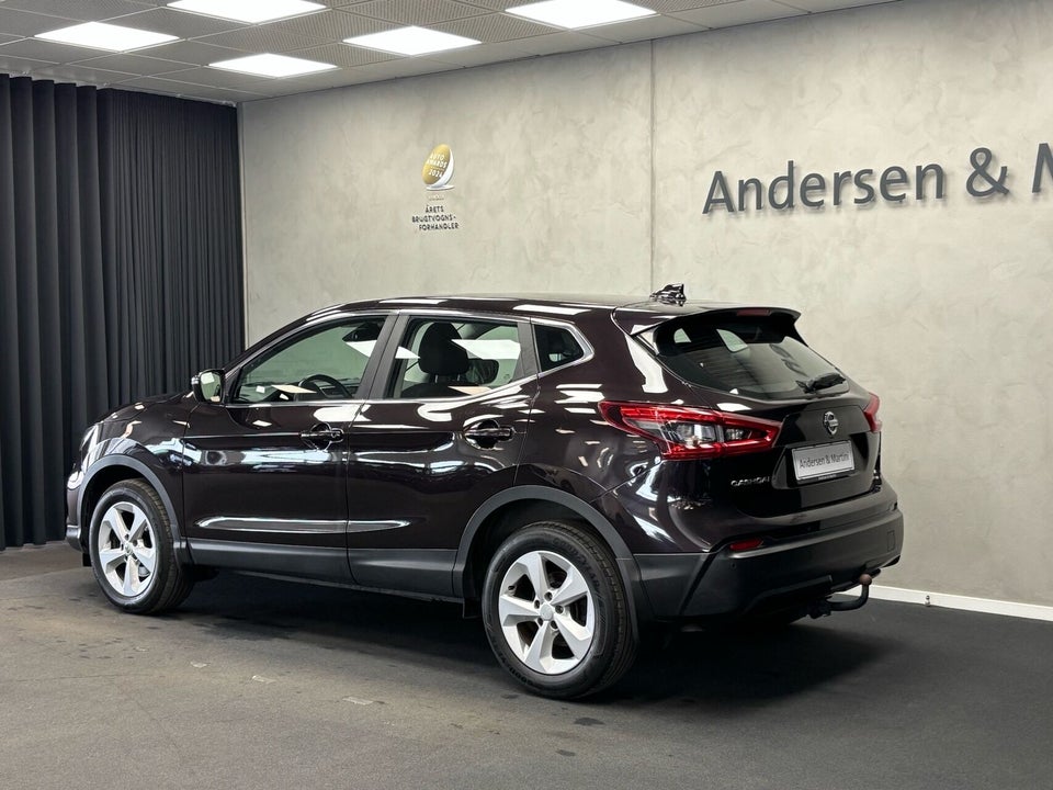 Nissan Qashqai 1,3 Dig-T 160 Acenta 5d