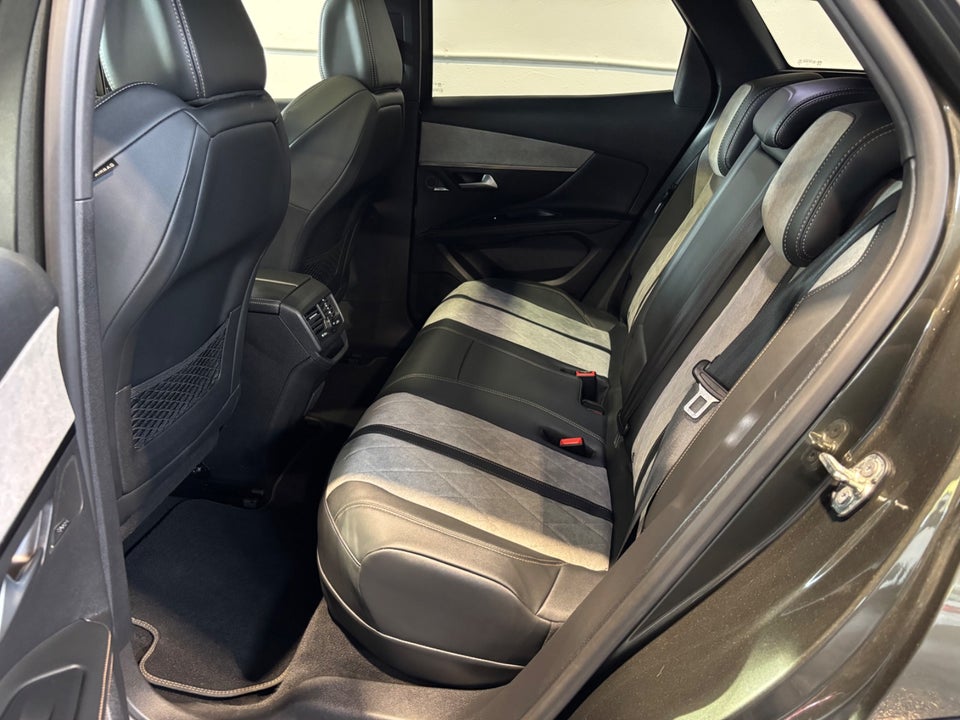 Peugeot 3008 1,6 Hybrid GT Line EAT8 5d