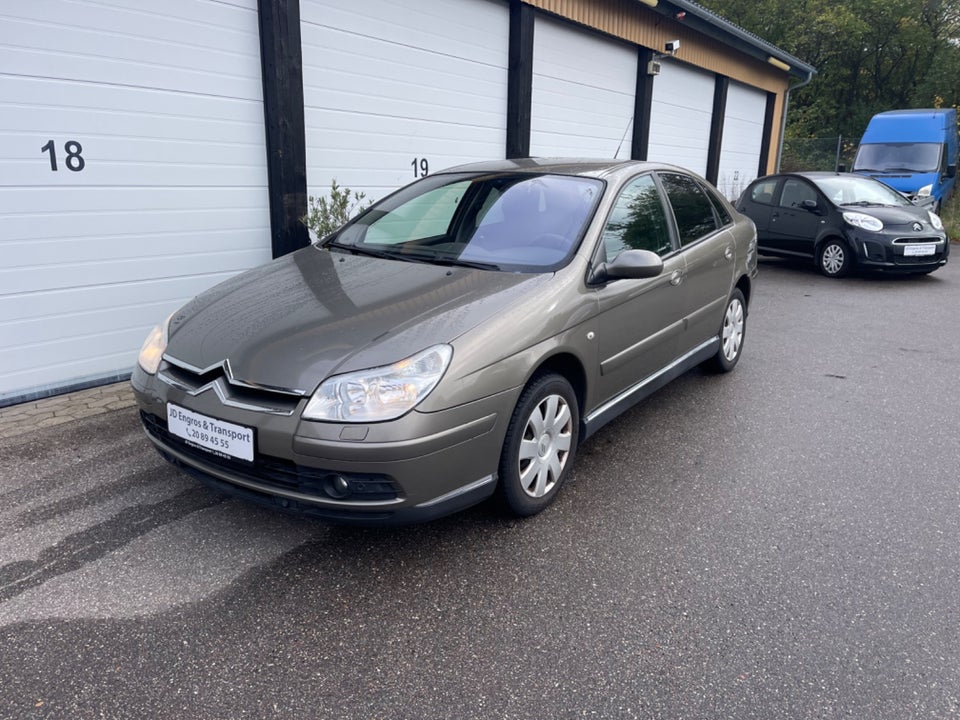 Citroën C5 1,8i 16V Prestige S 5d