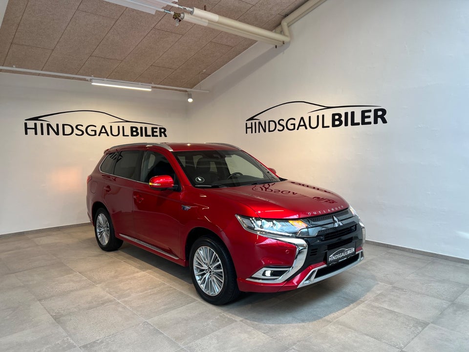Mitsubishi Outlander 2,4 PHEV Instyle CVT 4WD 5d