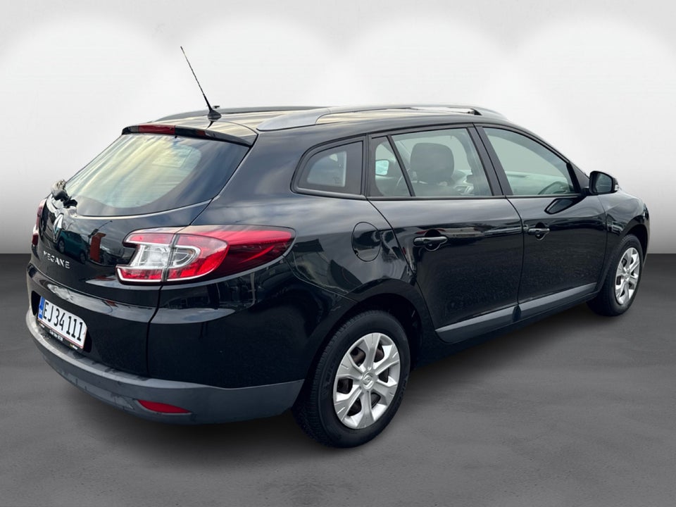 Renault Megane III 1,6 110 Authentique Sport Tourer 5d