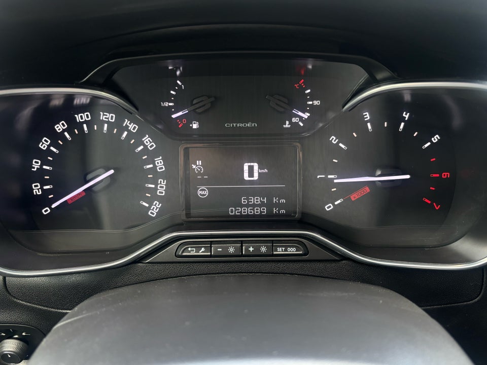 Citroën C3 1,2 PureTech 83 Shine Sport 5d