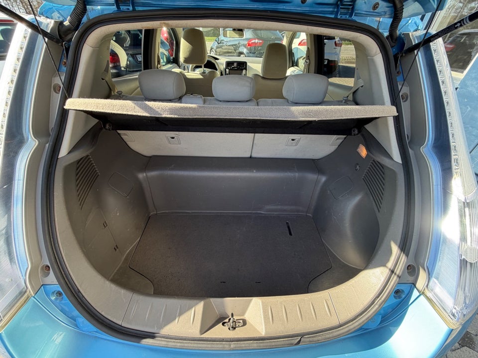 Nissan Leaf 24 Tekna 5d