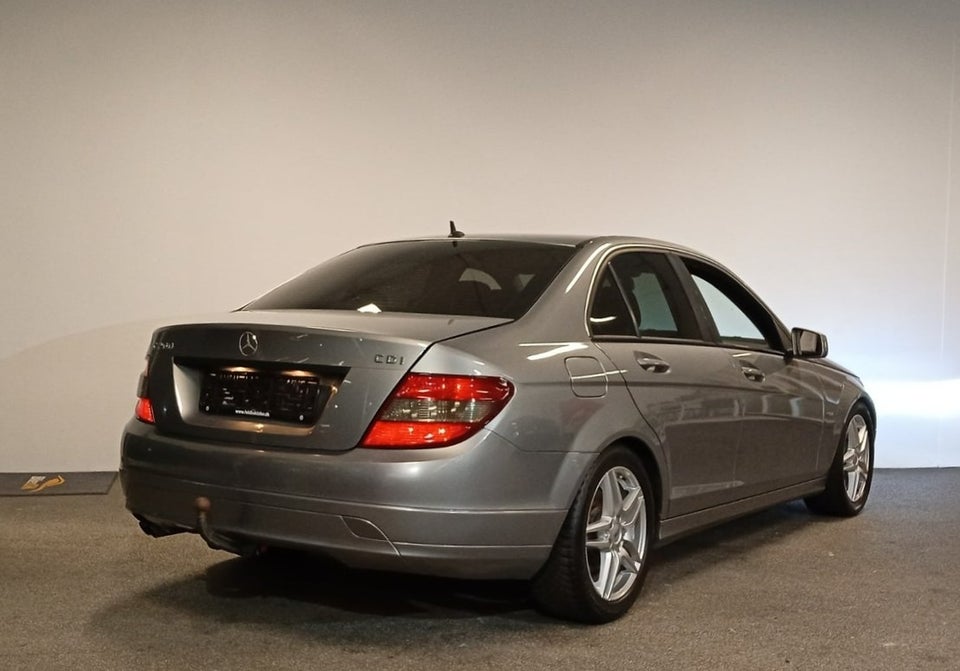 Mercedes C200 2,2 CDi aut. BE 4d