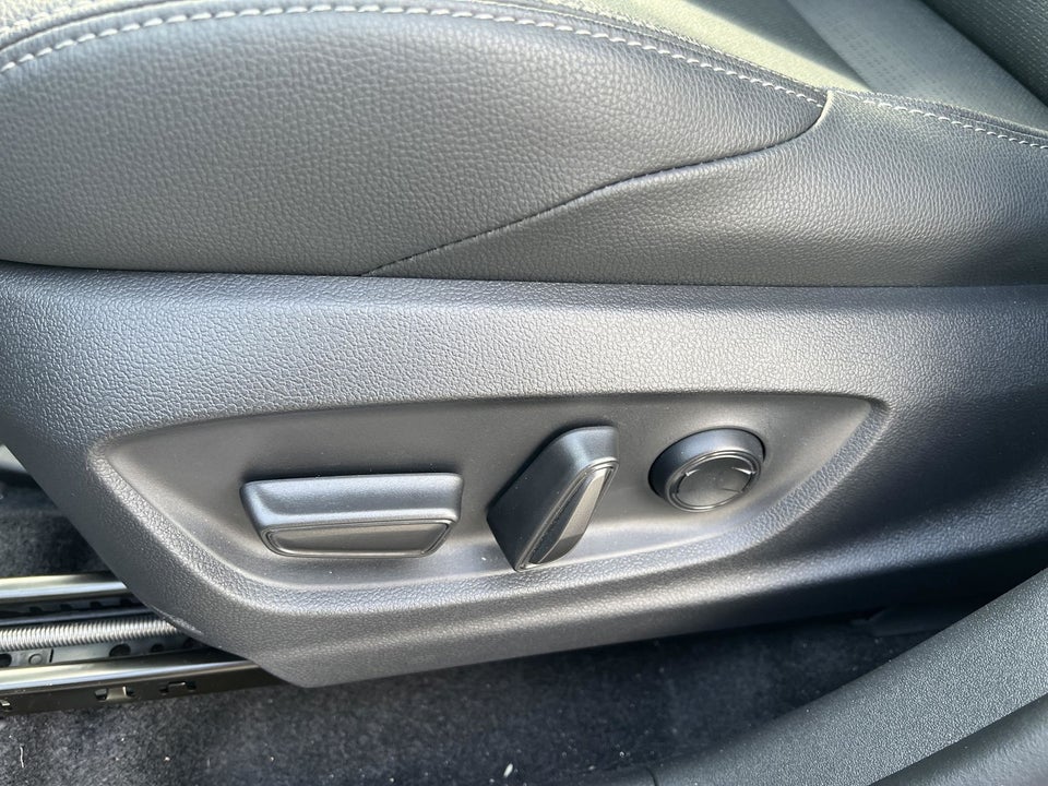 Toyota bZ4X Executive Premium 5d