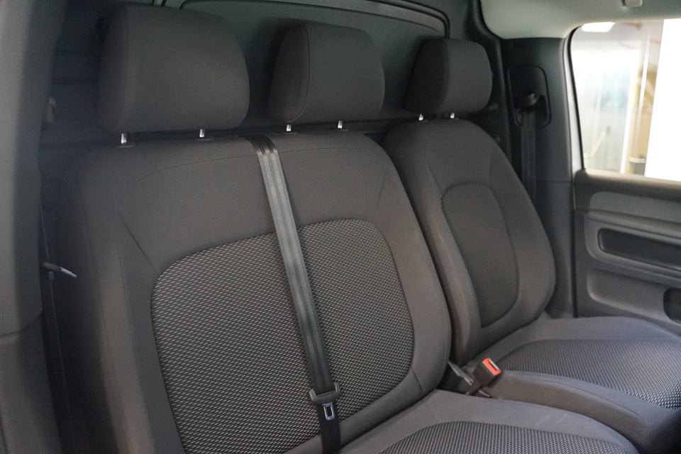 VW ID. Buzz 79 Cargo Pro