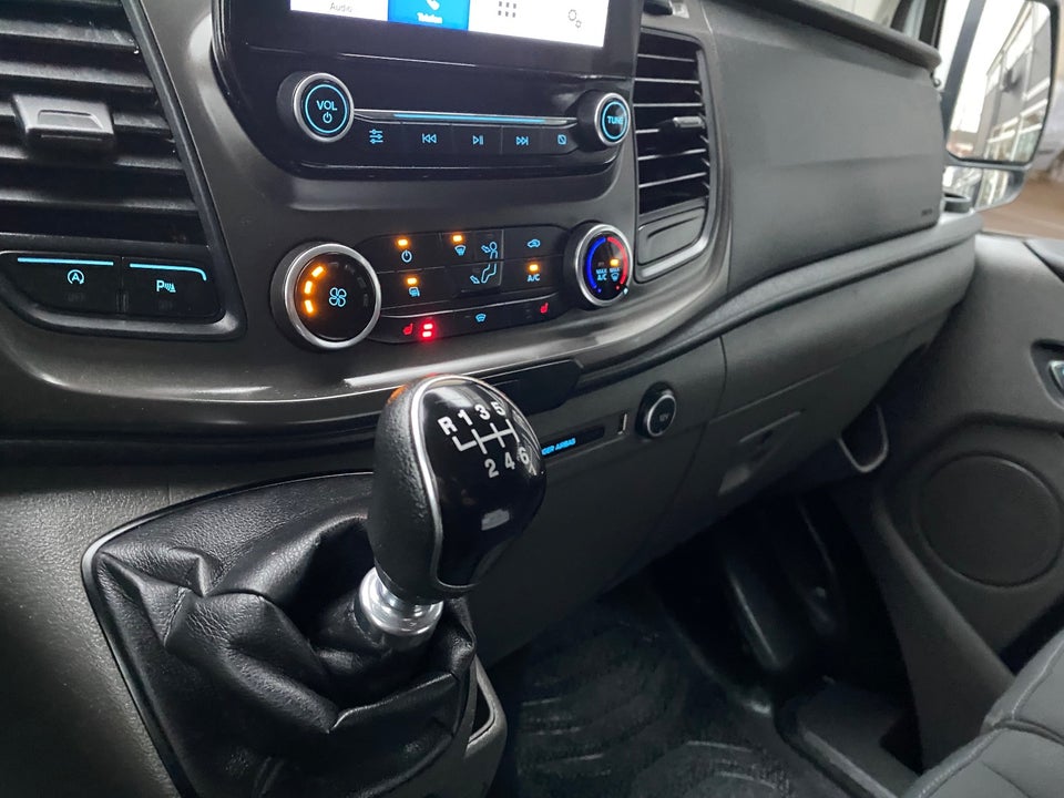 Ford Transit Custom 300L 2,0 TDCi 130 Trend