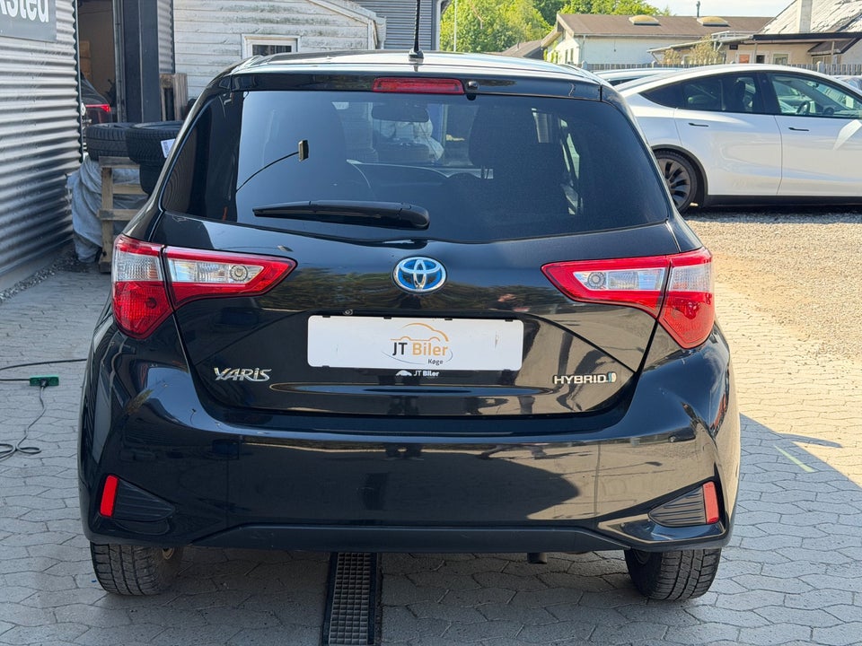 Toyota Yaris 1,5 Hybrid H2 Premium e-CVT 5d