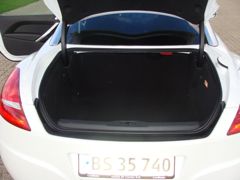 Peugeot RCZ 2,0 HDi 163 2d