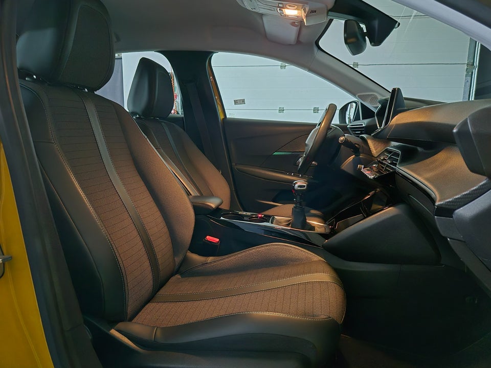 Peugeot 208 1,2 PureTech 100 Evolution 5d