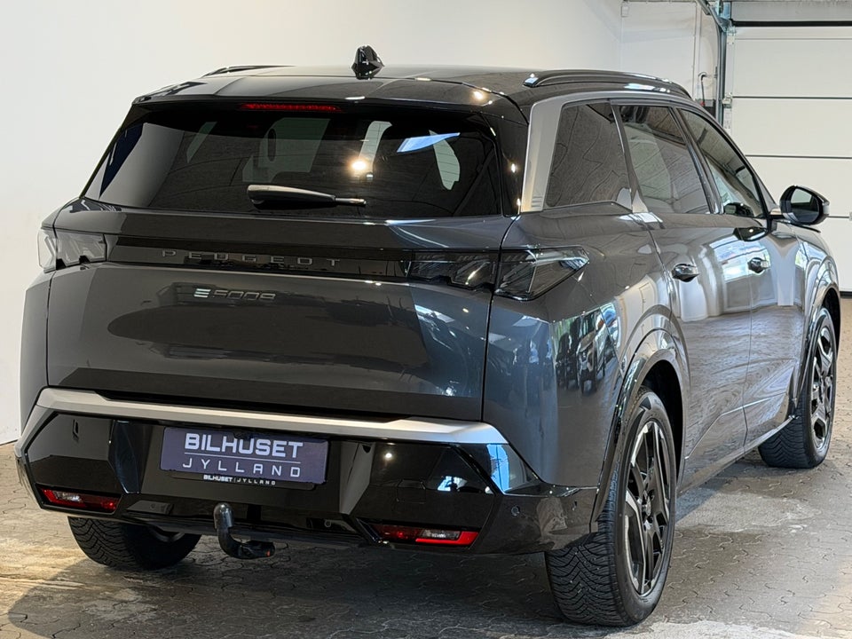 Peugeot e-5008 77 GT Pack 7prs 5d