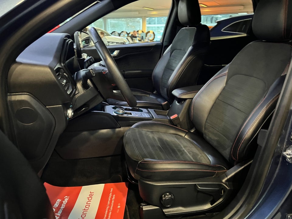 Ford Kuga 2,5 PHEV ST-Line X CVT 5d