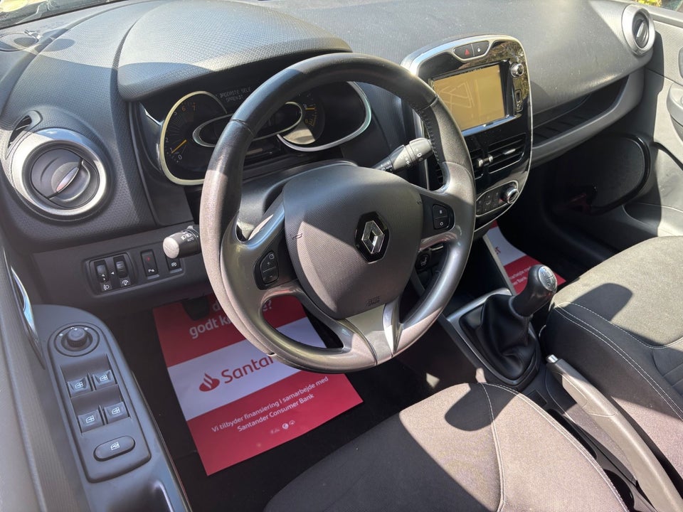 Renault Clio IV 0,9 TCe 90 Formula Edition Sport Tourer 5d