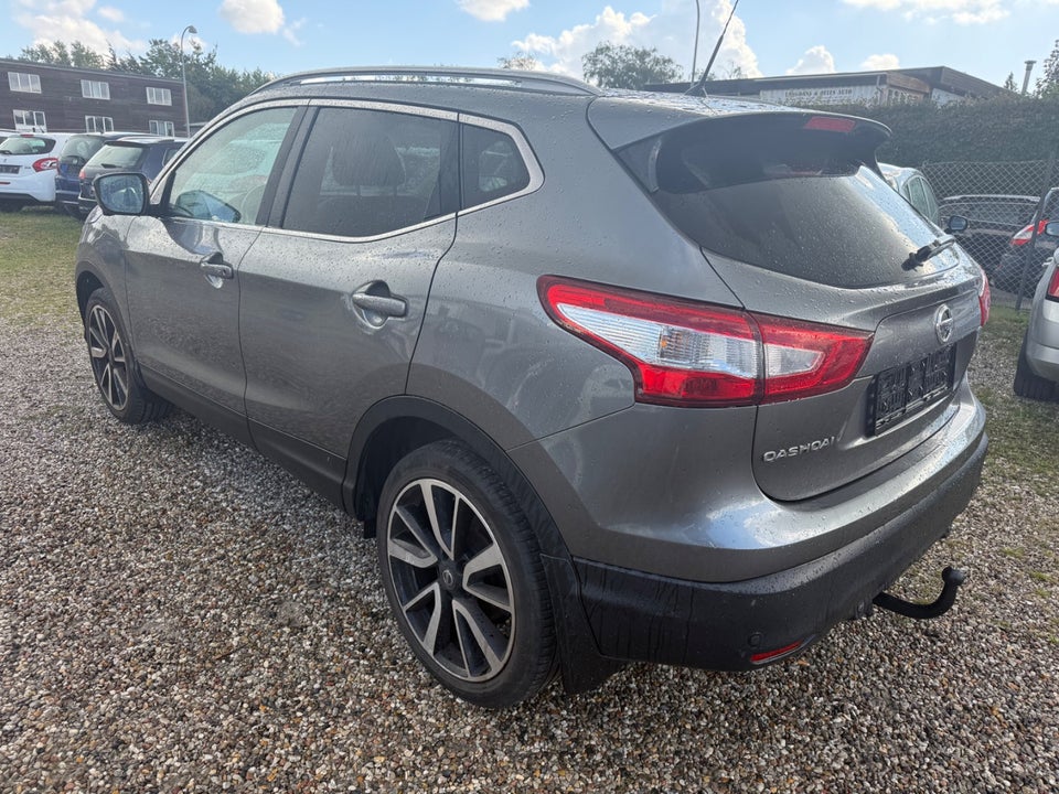 Nissan Qashqai 1,2 Dig-T 115 Tekna 5d