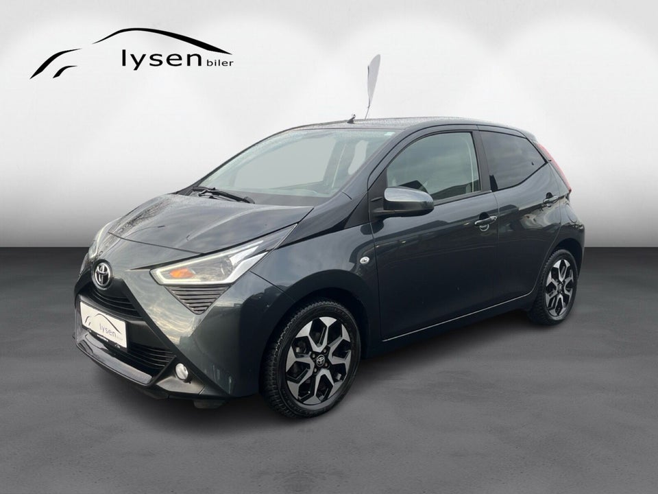 Toyota Aygo 1,0 VVT-i x-press 5d