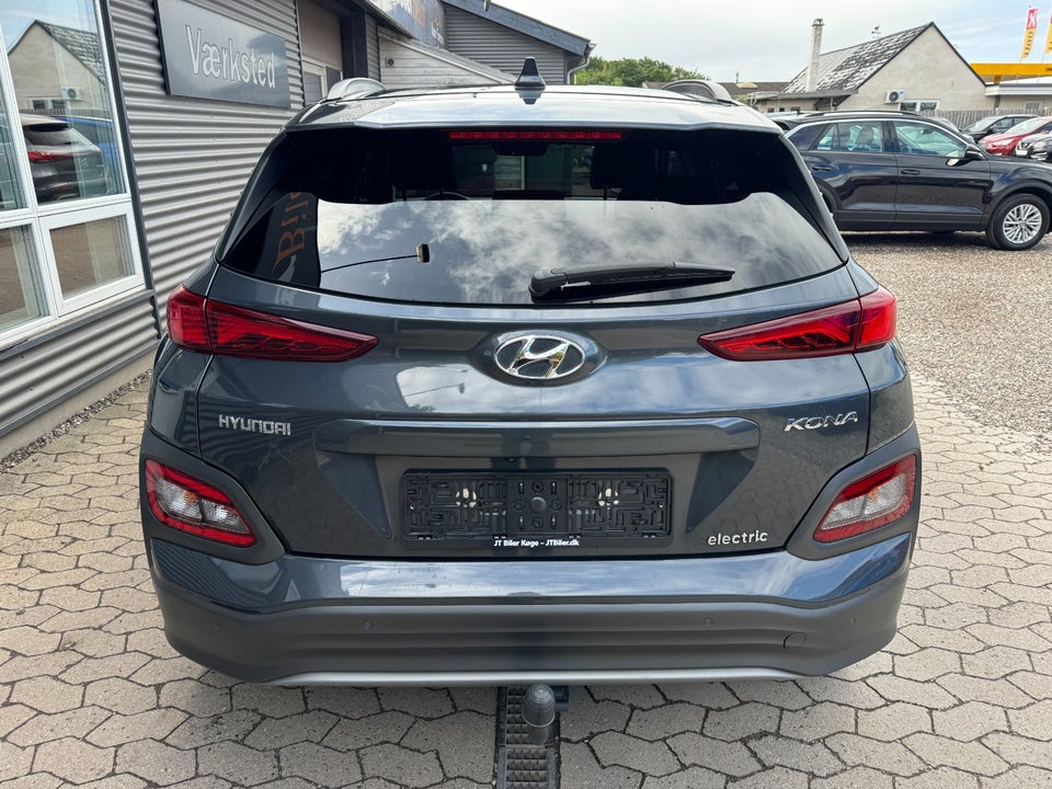 Hyundai Kona 64 EV Premium 5d