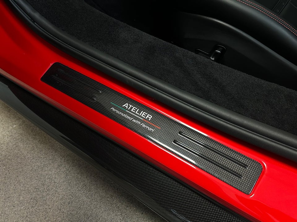 Ferrari 296 GTB 2,9 DCT 2d