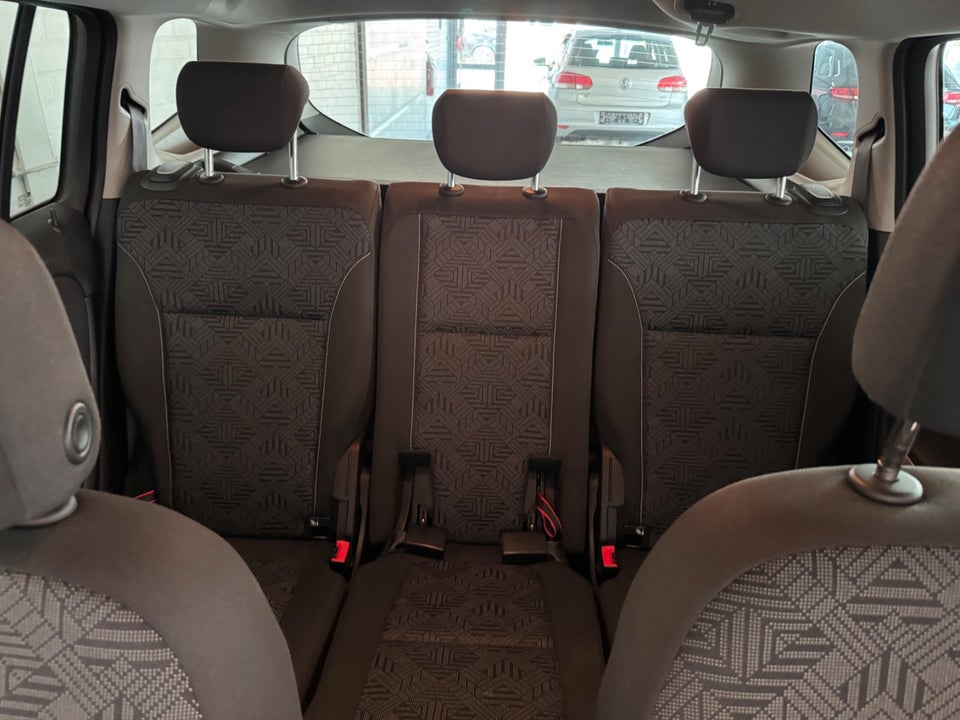 Opel Zafira Tourer 1,4 T 140 Enjoy 7prs 5d