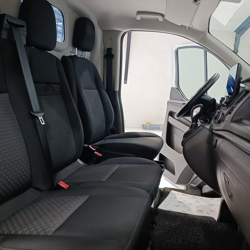 Ford Transit Custom 300 L1 2,0 TDCi 130 Trend aut.
