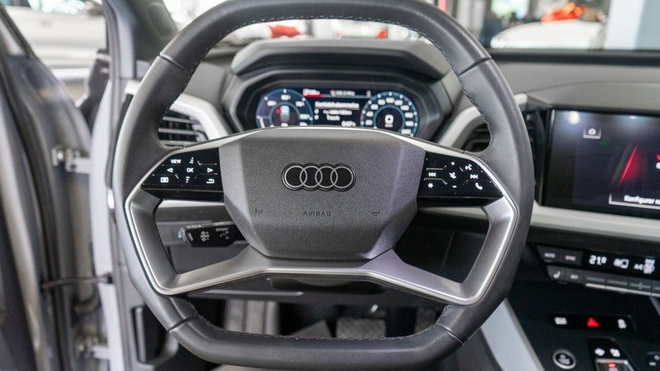 Audi Q4 e-tron 40 Advanced Sportback 5d