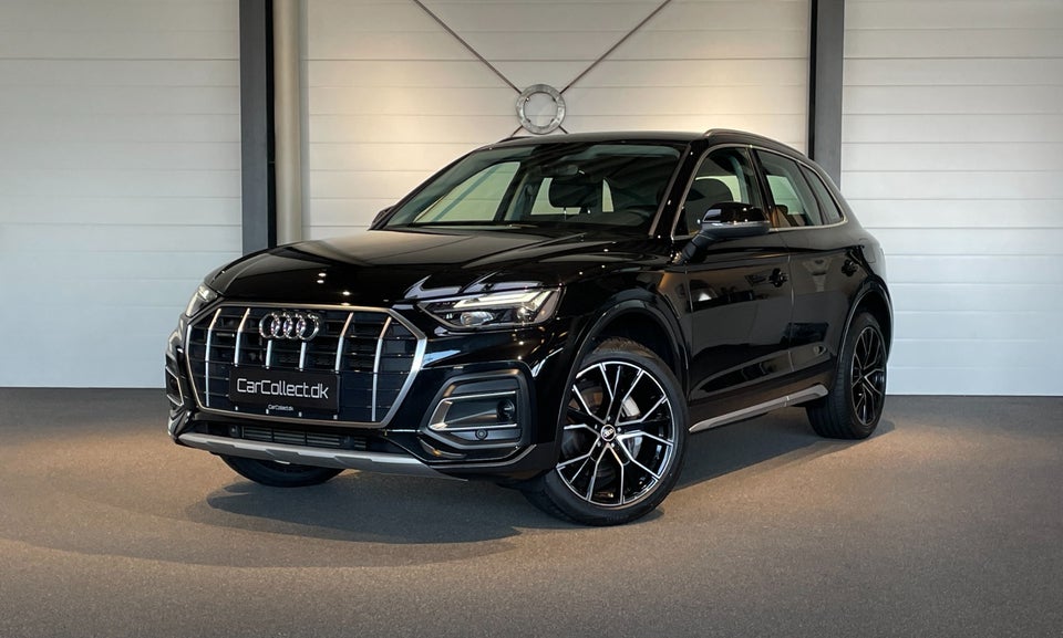 Audi Q5 50 TFSi e Sport quattro S-tr. 5d