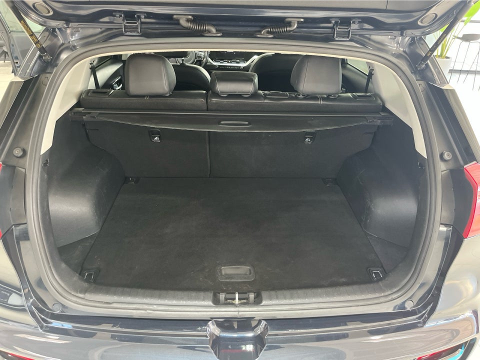 Kia e-Niro 64 Advance 5d