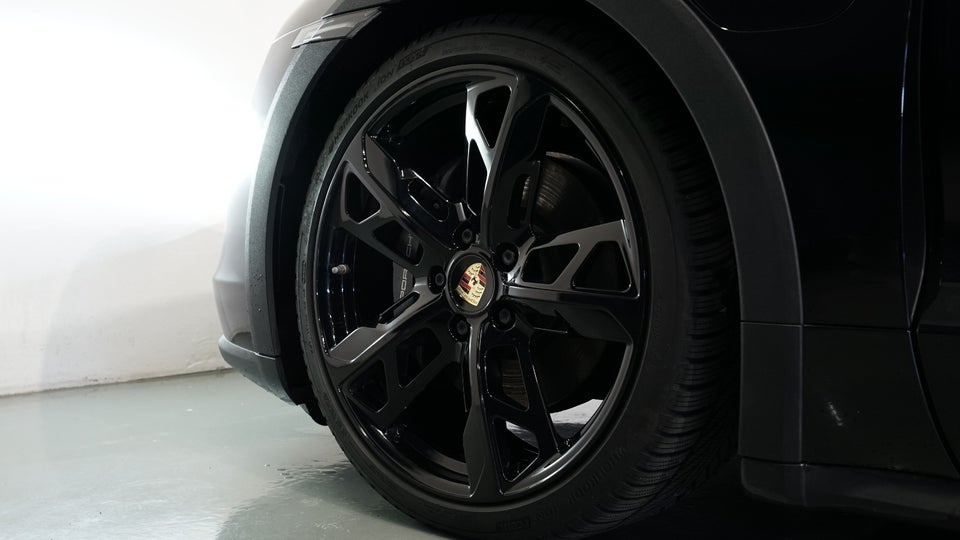 Porsche Taycan 4 Performance+ Cross Turismo 5d