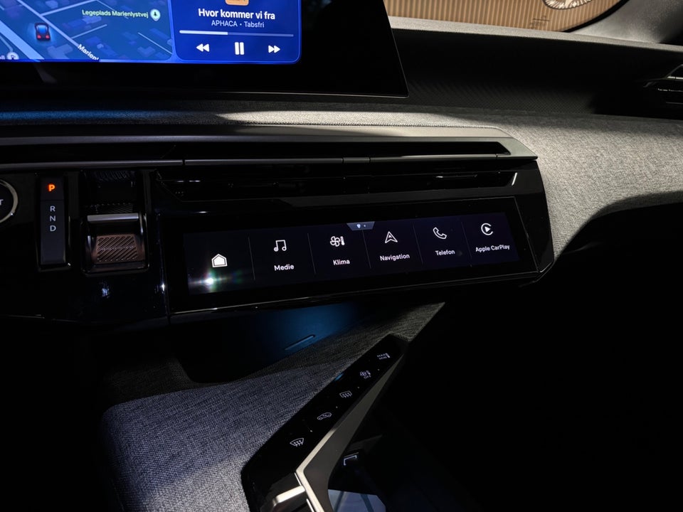 Peugeot e-5008 77 Allure Pack 7prs 5d