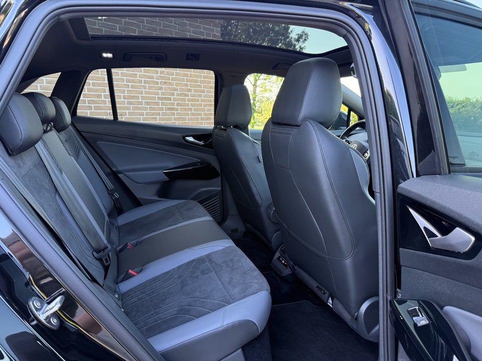 VW ID.4 77 Pro Performance 5d