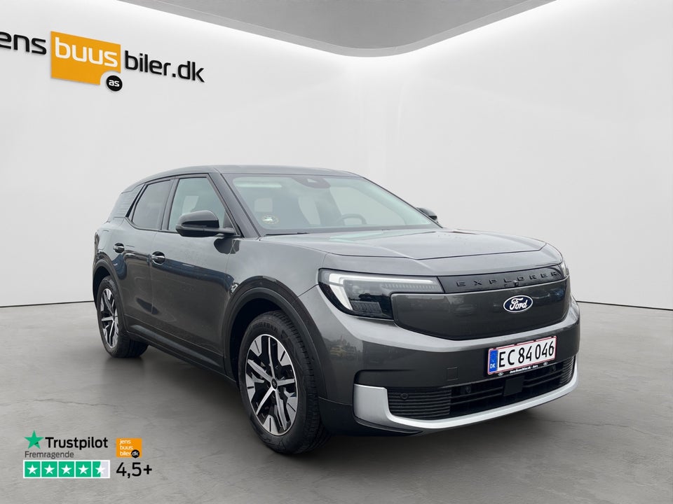 Ford Explorer 82 Select Extended Range 5d