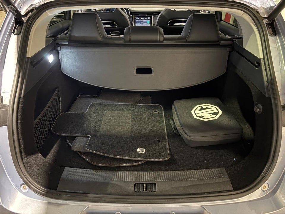 MG Marvel R Performance 5d