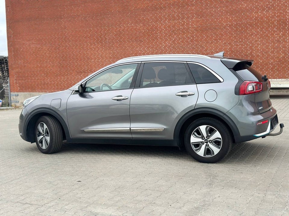 Kia Niro 1,6 PHEV Premium DCT 5d