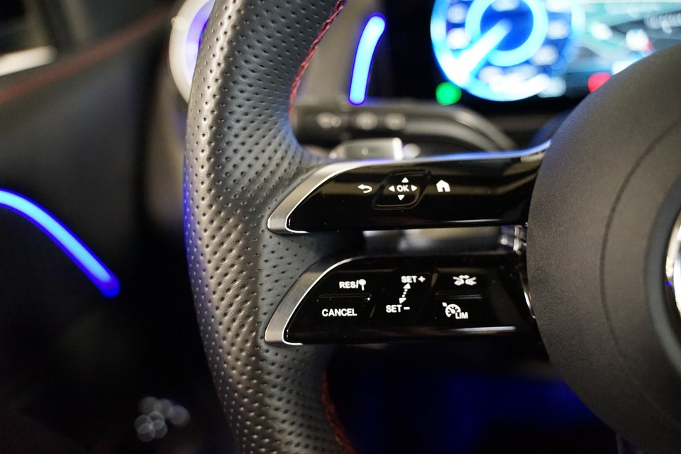 Mercedes EQB250+ AMG Line 5d