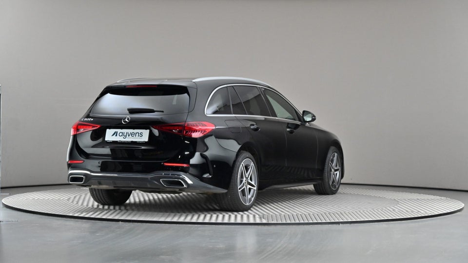 Mercedes C300 e 2,0 AMG Line stc. aut. 5d