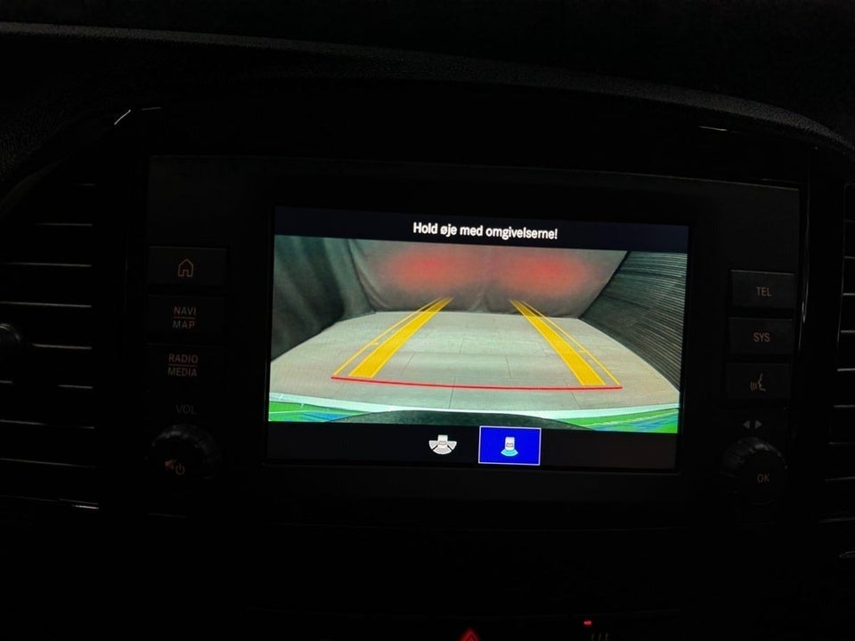 Mercedes EQV300 L