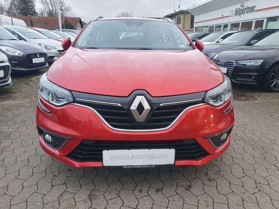 Renault Megane IV 1,2 TCe 130 Zen Sport Tourer 5d