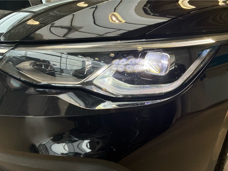 VW Golf VIII 1,5 eTSi 150 Style Variant DSG 5d