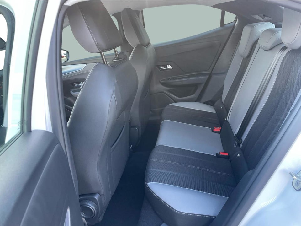 Opel Mokka-e 50 Elegance 5d