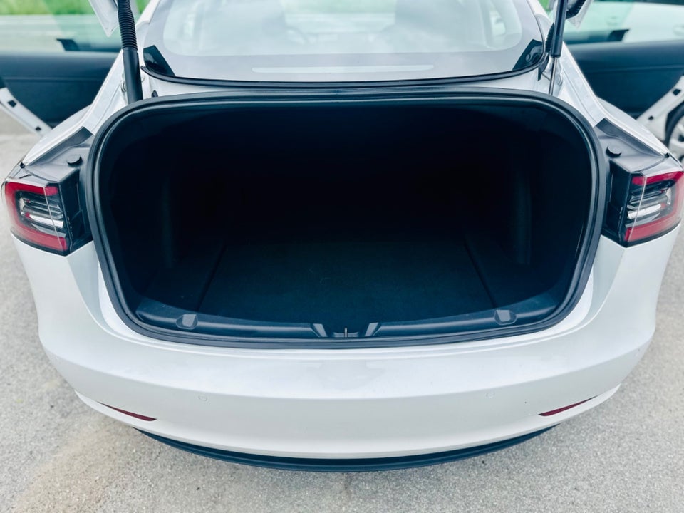 Tesla Model 3 Performance AWD 4d