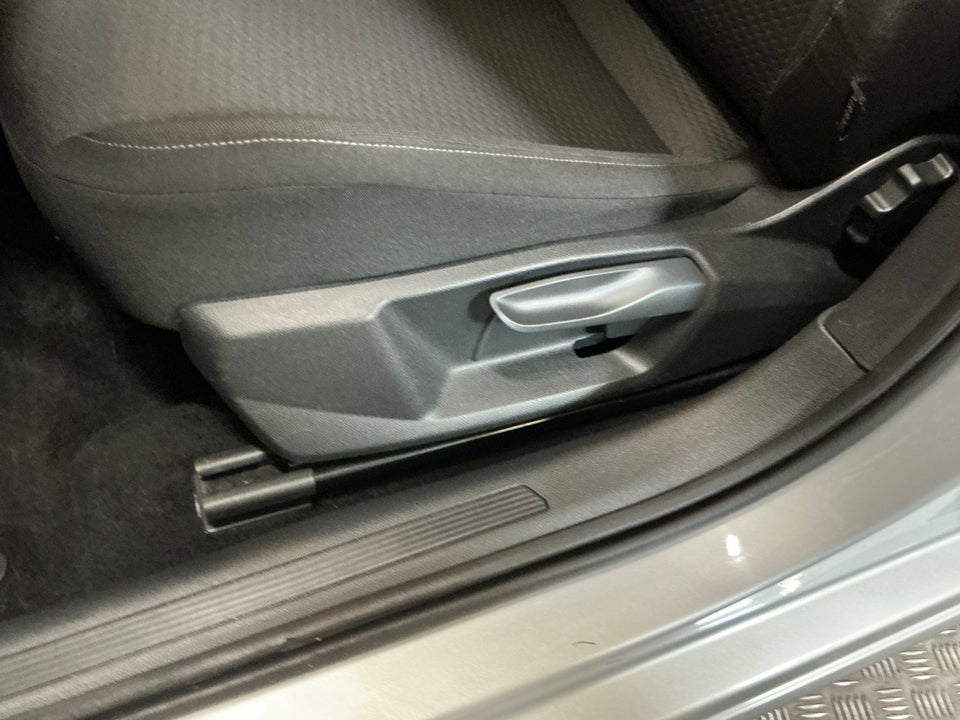 VW Polo 1,0 TSi 95 Comfortline Connect DSG 5d