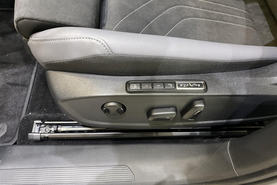 VW ID.4 77 Style+ 5d