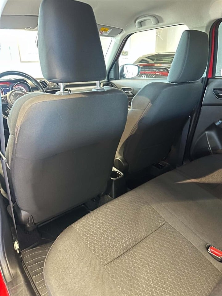 Suzuki Swift 1,2 mHybrid Exclusive CVT 5d