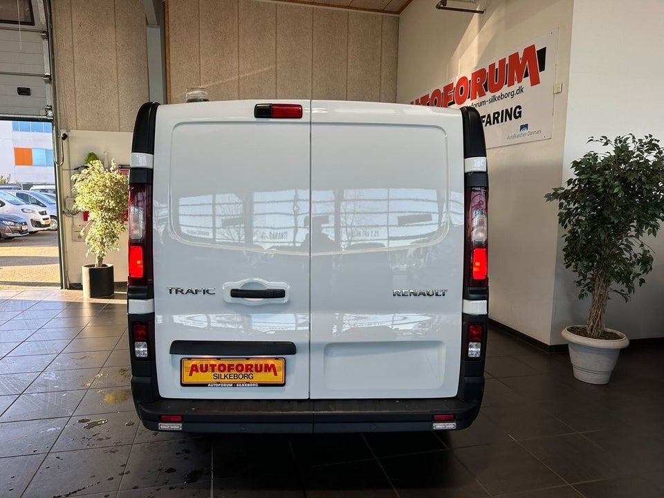 Renault Trafic 2,0 dCi 150 L2H1 Tekno EDC