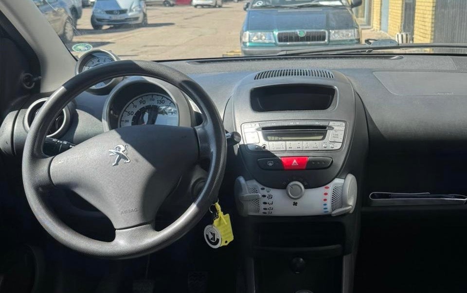 Peugeot 107 1,0 Comfort 5d