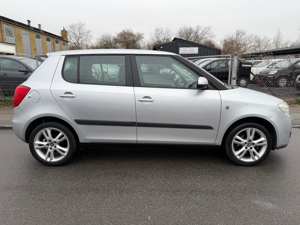 Skoda Fabia 1,2 12V Elegance 5d