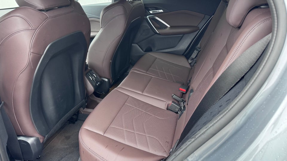 BMW iX2 eDrive20 Fully Charged M-Sport 5d