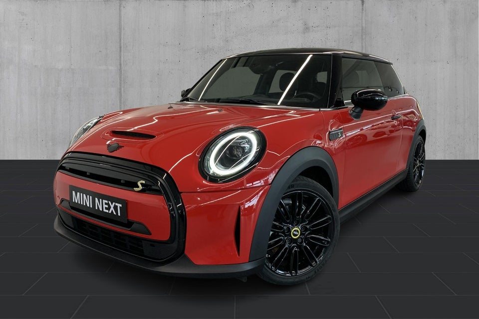 MINI Cooper SE Essential 3d